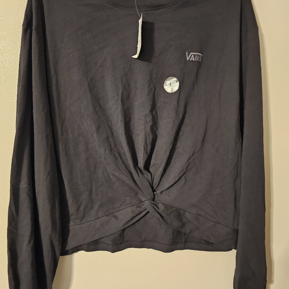 NWT Women's Vans long-sleeve black knotted shirt